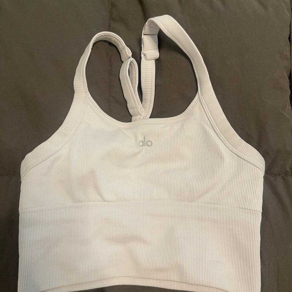 Worn one time alo yoga shirt - Picture 2 of 5